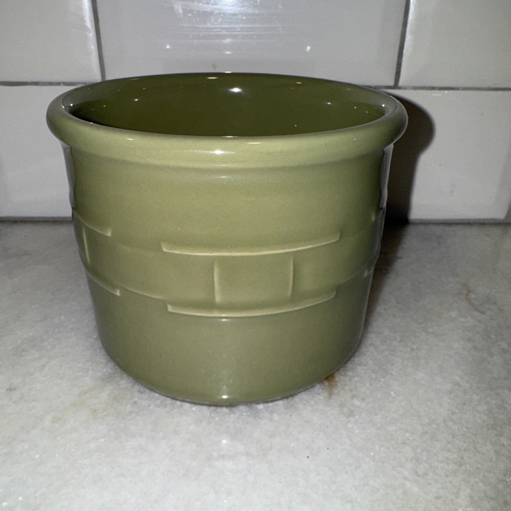 Longaberger Crock Woven Traditions Pottery Sage Green 3.5 Inches Tall USA GW992